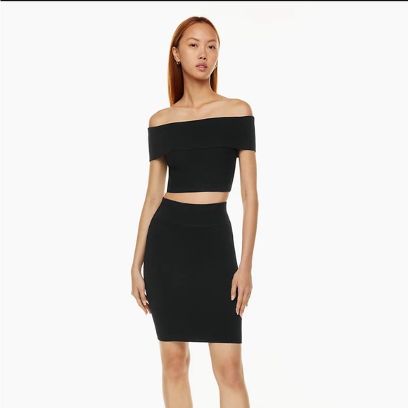 Aritzia Babaton Sculpt Knit Off The Shoulder Top - Picture 3 of 4